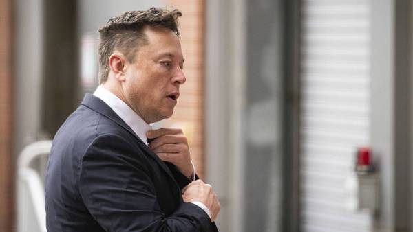 எலான் மஸ்க் 