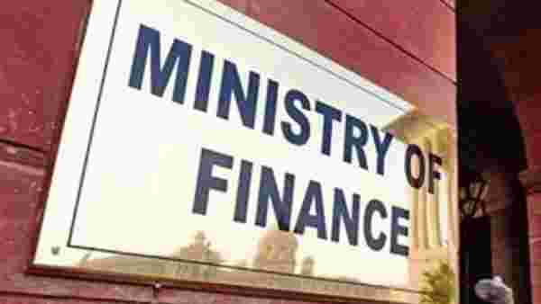  மத்திய நிதி அமைச்சகம் 