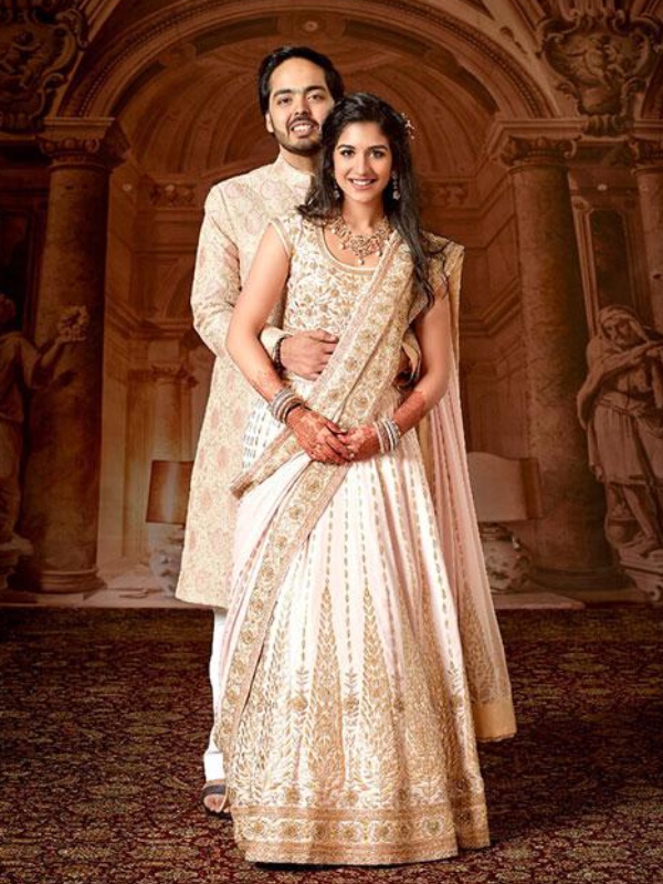 ஆனந்த் அம்பானி - ராதிகா மெர்சண்ட் 