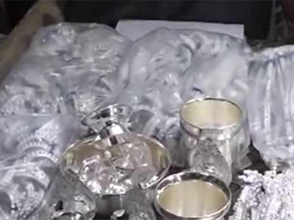 வெள்ளி ஆதரவு விலை 