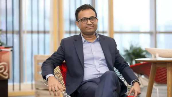 அஜித் மோகன் 