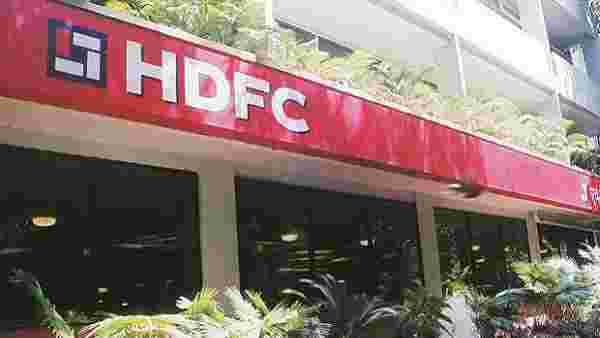 ஹெச் டி எஃப் சி ஏஎம்சி 