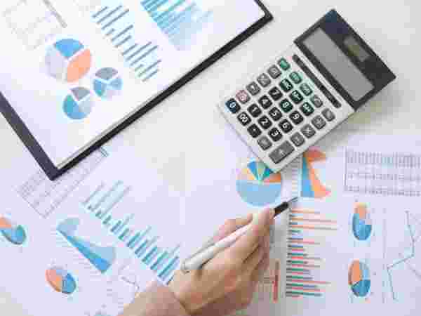 யார் நாமினி? 