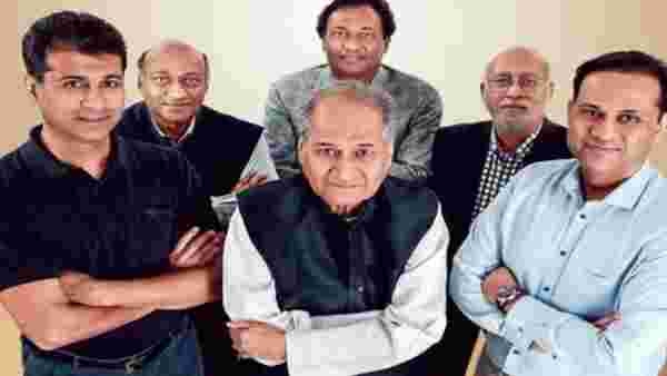 சஞ்சீவ் பஜாஜ் குடும்பம் 