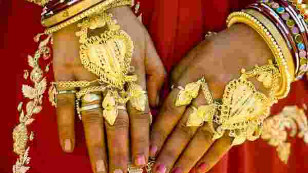  போலி ஹால்மார்க் 