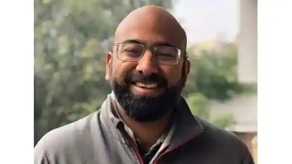 சாந்தணு தேஷ் பாண்டே 