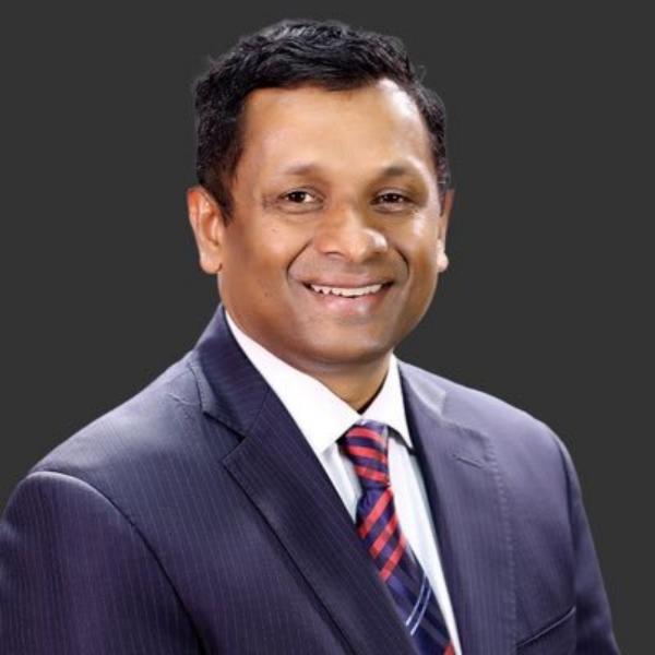  சுரேந்திரன் கே பட்டேல் 