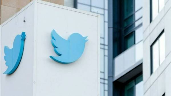 இந்திய அலுவலகங்கள் மூடல் 