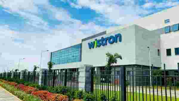 பாக்ஸ்கான், பெகாட்ரன், விஸ்திரான் 