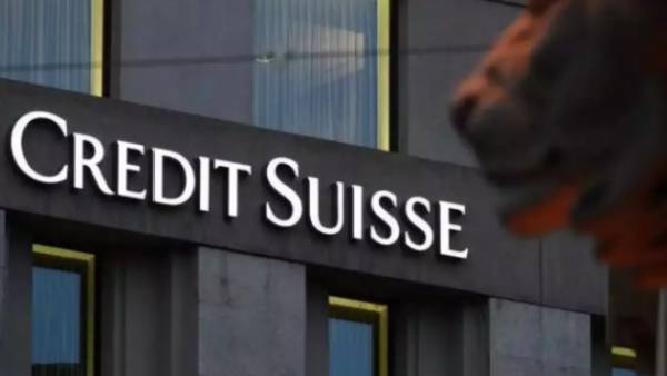 9.9 சதவீத பங்குகள் 