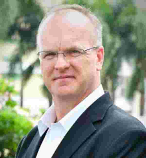 உயர் அதிகாரி நியமனம்