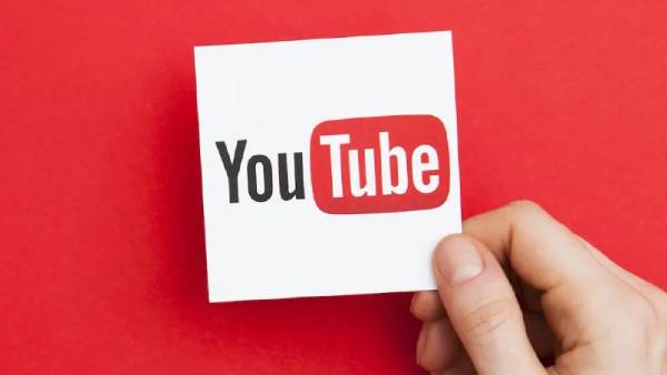 யூடியூப்பில் அவரின் பயணம்! 