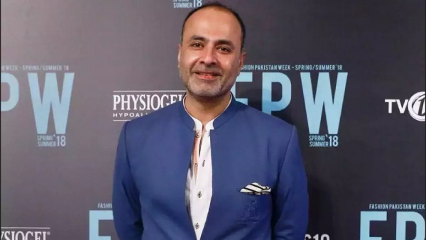  யார் இந்த தீபக் பெர்வானி?