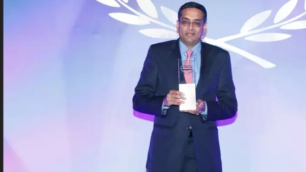 ஸ்ரீகாந்த் வெங்கடாச்சாரி 