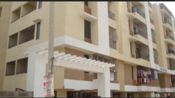  விருந்தினர்கள்