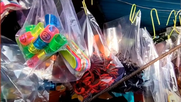  சிறிய பெட்டி கடை