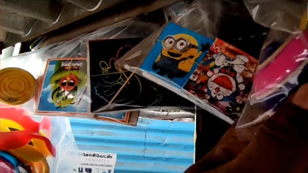  தேங்காய் மிட்டாய், தேன் மிட்டாய், அப்பளம்