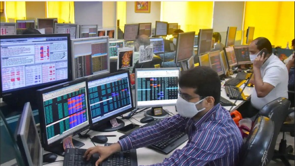 சம்பளம் குறையலாம் 