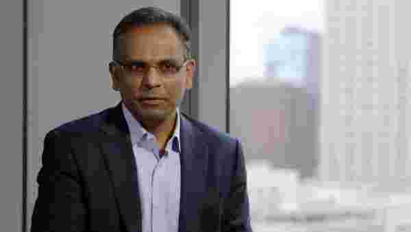  முதலீட்டாளர்கள் 