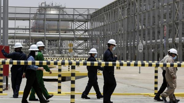  800 மில்லியன் டாலர் கடன் 