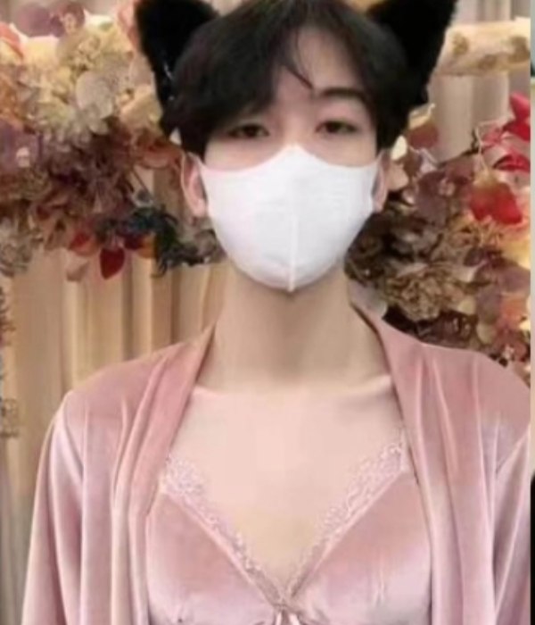  லைவ் ஸ்ட்ரீமீங் 