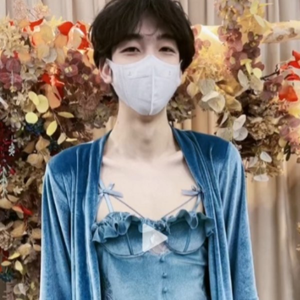 பெண்கள் 