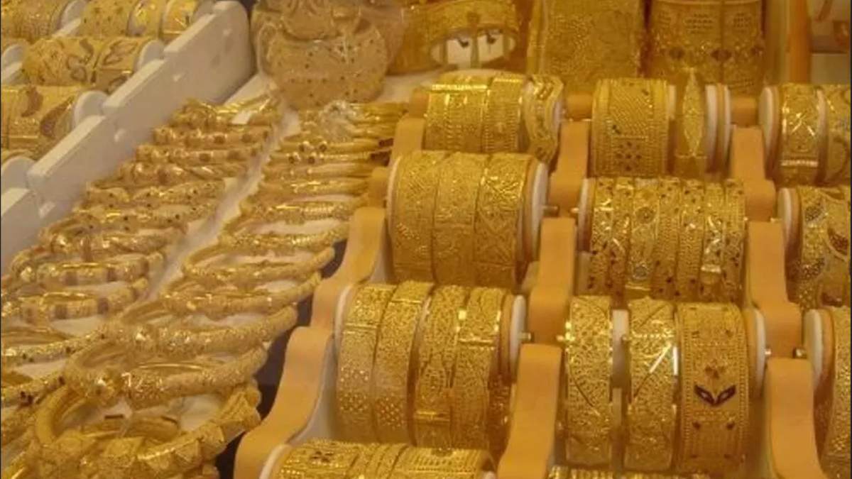 Gold Rate Today: சாமானிய மக்கள் அதிர்ச்சி.. ஒரு வருட உச்சத்தில் தங்கம் விலை..! Gold Rate Today: சாமானிய மக்கள் அதிர்ச்சி.. ஒரு வருட உச்சத்தில் தங்கம் விலை..!