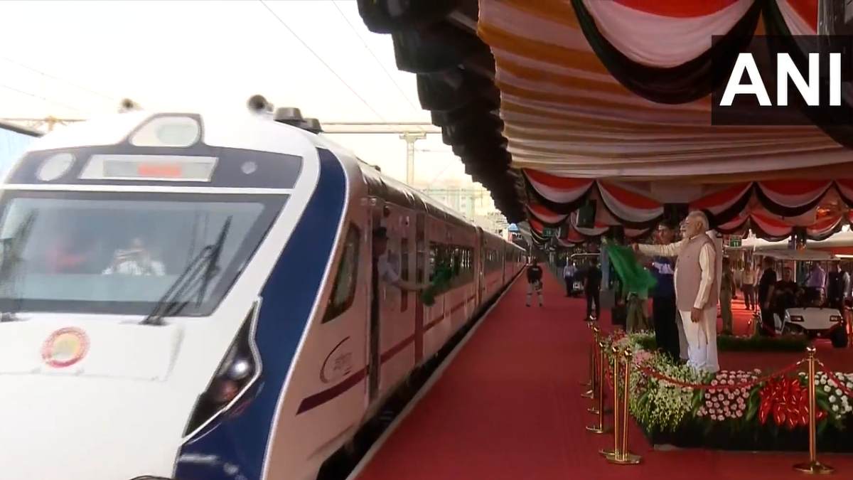 மற்ற  Vande Bharat Express போல இல்லை.. சென்னை-கோவை ரயில் ஸ்பெஷல்..!! 