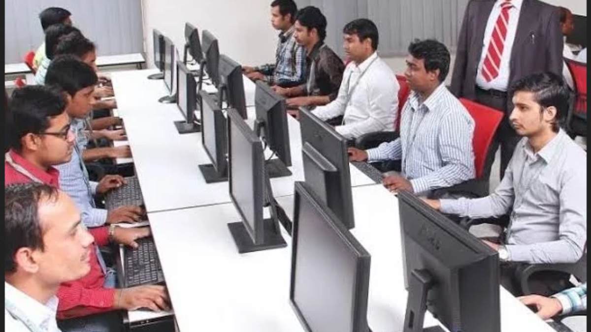  ரெசிஷன் + AI.. விஸ்வரூபம் எடுக்கும் பிரச்சனை.. ஐடி ஊழியர்களே உஷார்..!