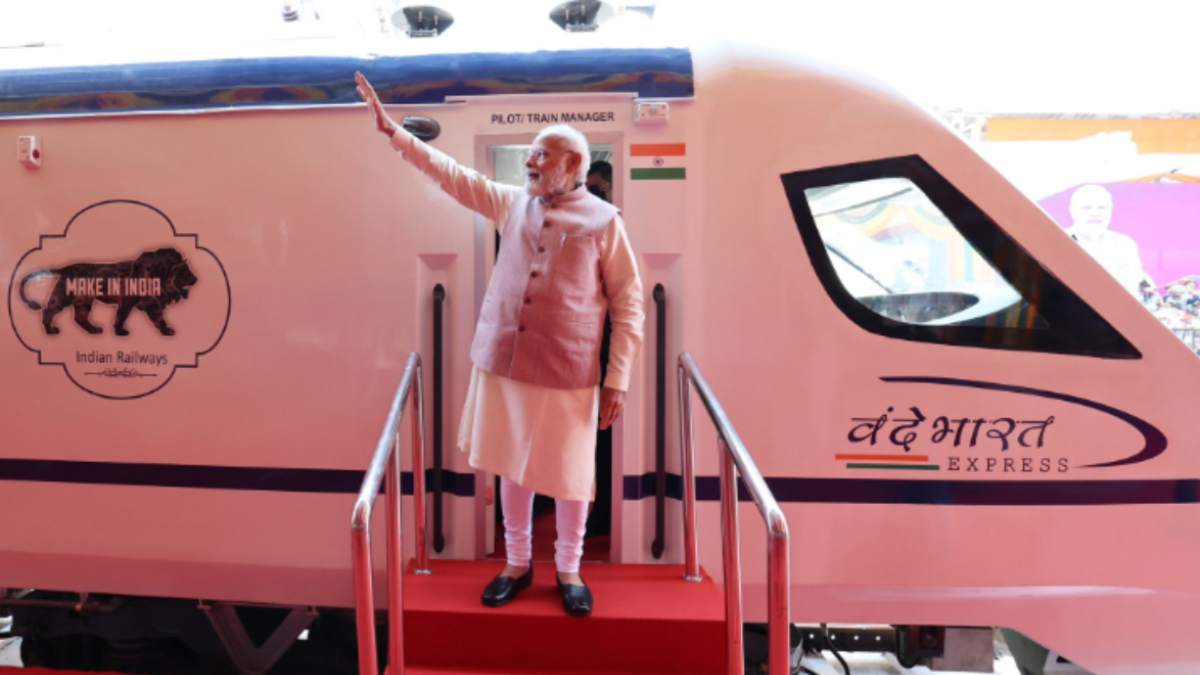 இந்தியாவில் எங்கெல்லாம் Vande Bharat ரயில் இயங்குகிறது..? தமிழ்நாட்டில் எத்தனை..?! 
