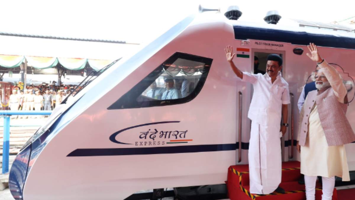 இந்தியாவில் எங்கெல்லாம் Vande Bharat ரயில் இயங்குகிறது..? தமிழ்நாட்டில் எத்தனை..?! 