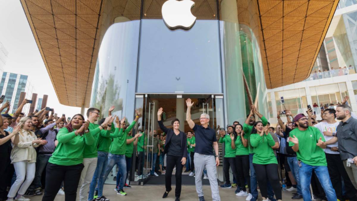 ஐடி ஊழியர்களை காட்டிலும் அதிக சம்பளம்.. ஊழியர்களுக்கு கொட்டி கொடுக்கும் ஆப்பிள் நிறுவனம்..! 