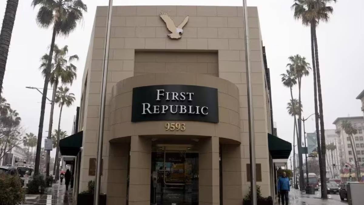 டெபாசிட் பணம் சரிந்தது, புலம்பும் First Republic Bank.. அமெரிக்காவில் அடுத்த பஞ்சாயத்தா..?! 