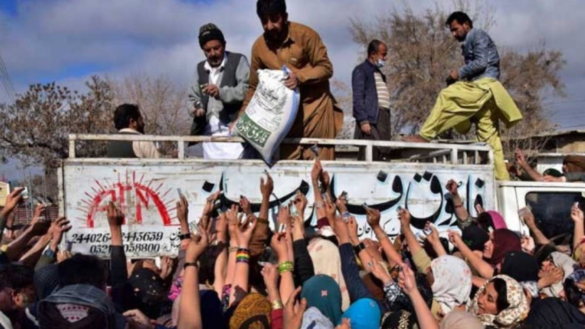 பாகிஸ்தான் பிரச்சனையே இதுதான்.. அரசுக்கு புத்தி சொல்லும் வல்லுனர்கள்..! பாகிஸ்தான் பிரச்சனையே இதுதான்.. அரசுக்கு புத்தி சொல்லும் வல்லுனர்கள்..!