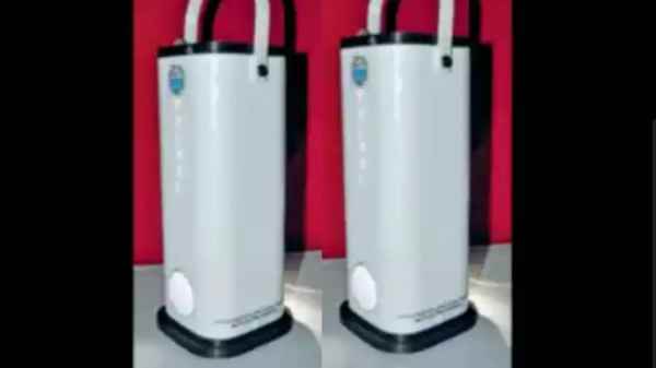 சென்னையில் உருவான அற்புதம்..! உப்பு தண்ணீரில் இயங்கும் லைட்.. கரண்ட் கட் பிரச்சனைக்கு முடிவு..! சென்னையில் உருவான அற்புதம்..! உப்பு தண்ணீரில் இயங்கும் லைட்.. கரண்ட் கட் பிரச்சனைக்கு முடிவு..!