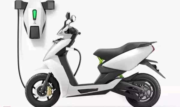 எலக்ட்ரிக் ஸ்கூட்டர் வாங்க ஆசையா..? முதல்ல இதை படிங்க.. மத்திய அரசு முடிவால் விலை உயர்வு..! 