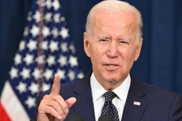 அமெரிக்கா மக்கள் பீதி.. 80 லட்சம் வேலைவாய்ப்புகள் இழப்பு, பங்குச்சந்தை வீழ்ச்சி.. ஜூன் 1 கெடு..! 