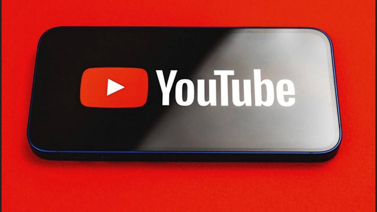 வாட்ஸ்அப், யூடியூப்-ல் இப்படியொரு திருட்டு வேலையா.. தப்பித்தவறி கூட இதை செய்யாதீங்க..! 