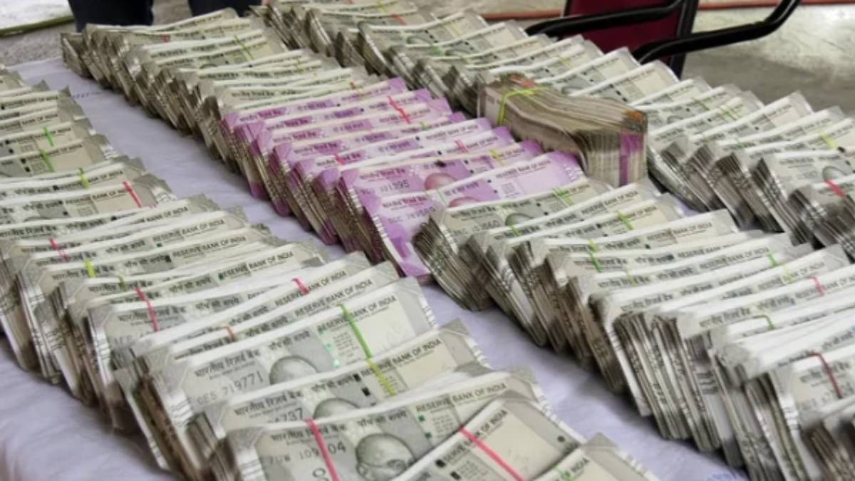 மத்திய நிதியமைச்சகம் : கருப்பு பணத்தை ஒழிக்க கட்டுப்பாடு.. தப்பித்தவறி கூட மாட்டிக்காதீங்க! 