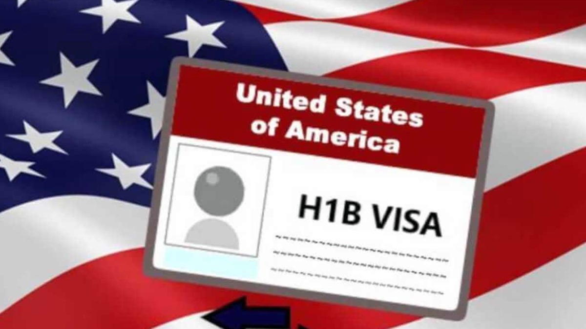 H1B Visa மொத்தமாக சுருட்டிக்கொண்ட இந்தியர்கள்.. அமெரிக்காவுக்கு எதிர்பார்க்காத ஷாக்..! 