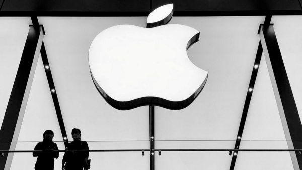 ஆப்பிள்: தமிழ் யூடியூபர்-கள் சண்டைக்கு மத்தியில் தரமான சம்பவம்..! 