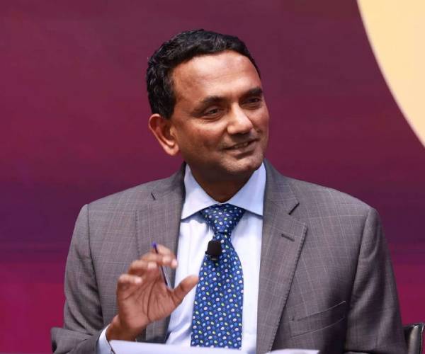 டிசிஎஸ் புதிய சிஇஓ.. இன்று முதல் கிருதிவாசன் ஆட்டம் ஆரம்பம்..! 