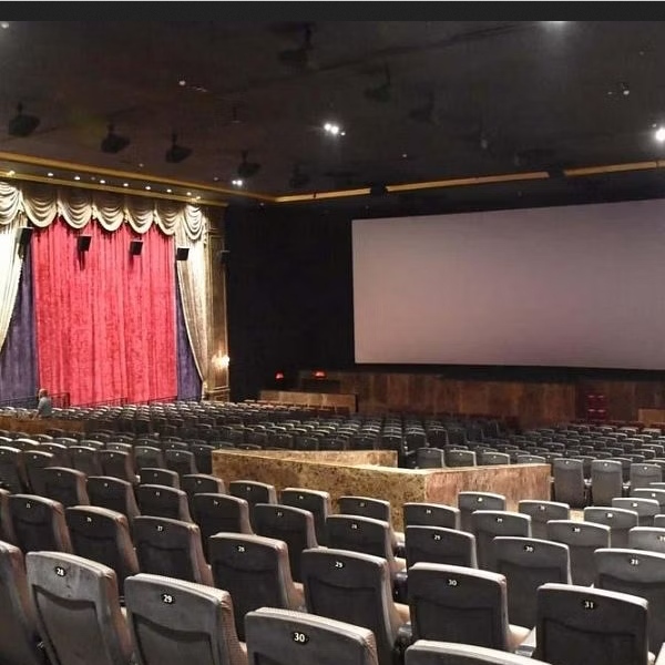 இனி வாரா  வாரம் சினிமா தியேட்டருக்கு போகலாம்.. ஆனா இது நிர்மலா சீதாராமன் கையில் தான் இருக்கு..! 