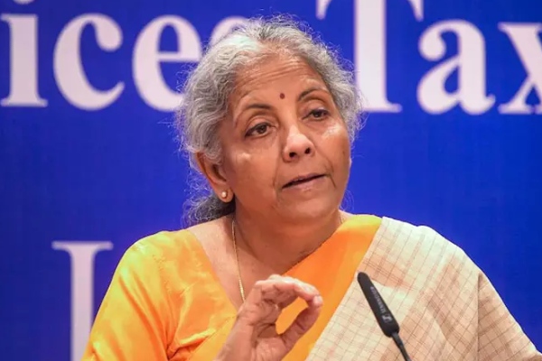 இனி வாரா  வாரம் சினிமா தியேட்டருக்கு போகலாம்.. ஆனா இது நிர்மலா சீதாராமன் கையில் தான் இருக்கு..! 