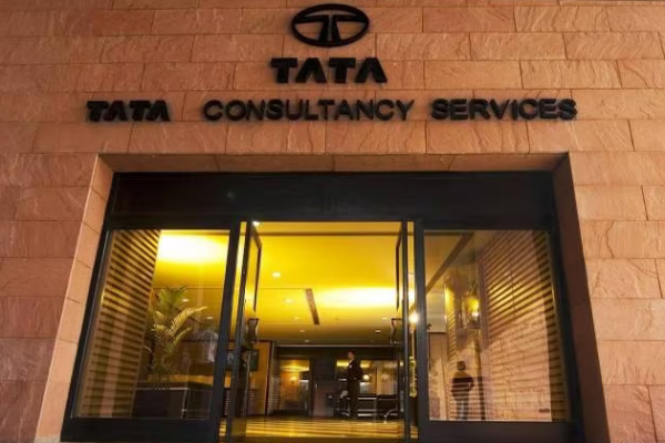 TCS-ன் அட்ரிஷன் அளவில் சரிவு.. கைகொடுத்த பிரிட்டன், ஆனா அமெரிக்கா..?! 