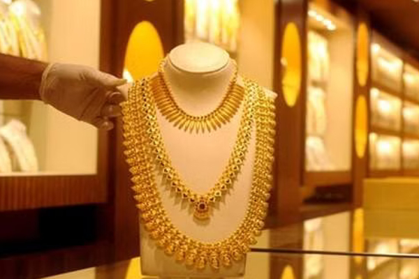 தங்க நகை வாங்க வீக்எண்ட் சரியான நேரம்.. ஏன் தெரியுமா..? மிஸ் பண்ணிடாதீங்க..! 