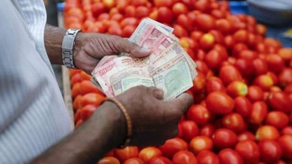 தக்காளி விற்பனையில் 3.5 கோடி வருமானம்.. இந்திய மக்களை அதிரவைத்த விவசாயி.. வாழ்க்கையே மாறிடுச்சு..! 