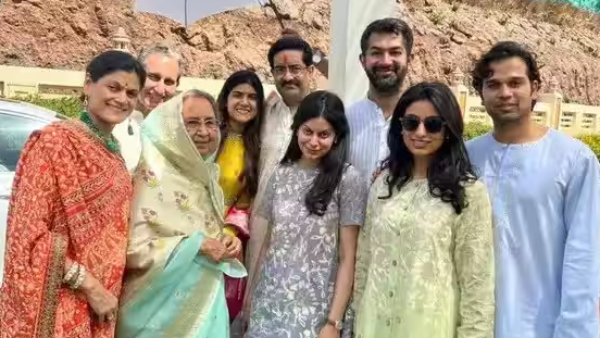 இந்தியாவின் டாப் 7 பணக்கார குடும்பங்கள்.. ஒவ்வொரு குடும்பத்திலும் இவ்வளவு சொத்துக்களா..? 