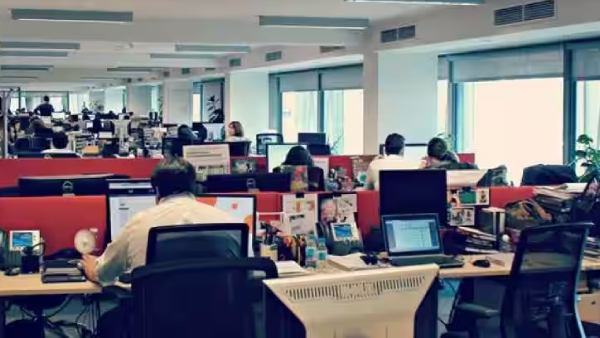 தினமும் ஒரு ஆபீஸ், கொட்டிகிடக்கும் வேவைவாய்ப்பு.. தென்னிந்திய நகரங்கள் மாஸ், வடஇந்திய நகரங்கள் ஷாக்!