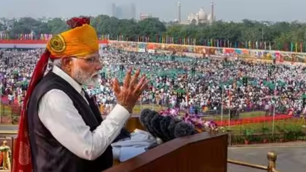 நாடு முழுவதும் 10000 எலக்ட்ரிக் பேருந்துகள்.. ரூ.57,613 கோடி திட்டத்திற்கு பச்சைகொடி..! 